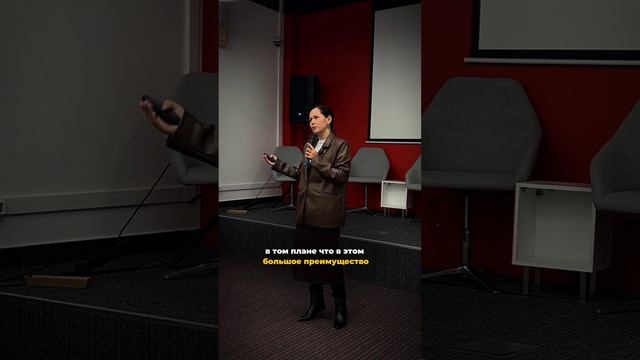 Сейчас нет необходимости, быть привязанным к одному месту.