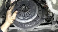 Замена диска сцепления на ВАЗ 2106 - Пошаговая инструкция