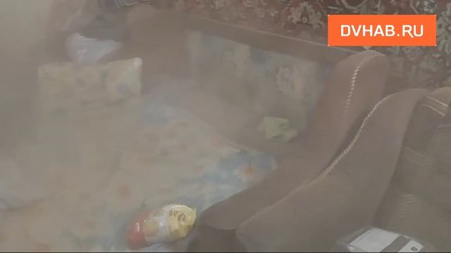Печка провалилась в хабаровском бараке