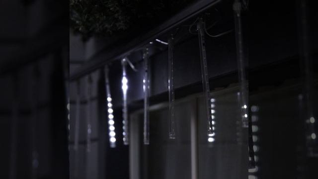 Гирлянда «Сосульки» 2.4 × 0.2 м, IP44, прозрачная нить, 96 LED(арт.1000837767)