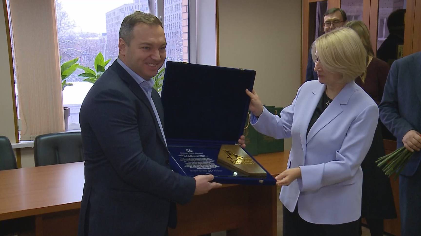 Работников налоговой инспекции г.о. Мытищи поздравили с профессиональным праздником