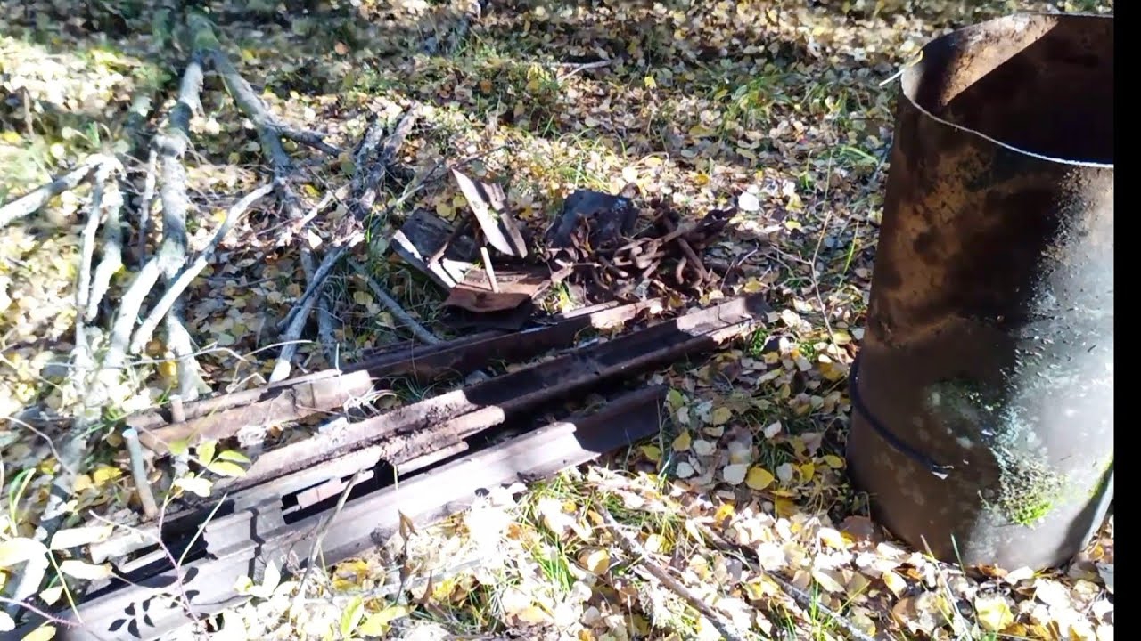 Металлокоп на старой УЖД. Нашёл газогенератор на делянке 50х годов . #металлокоп