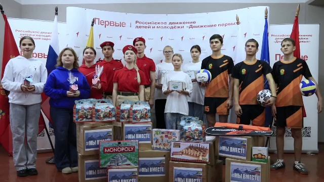 Представители региона-шефа везут гумпомощь в Перевальский округ