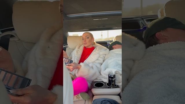 Анастасия #волочкова приглашает всех на свое #шоу Одержимость в #коломна  #юмор #балерина #макияж