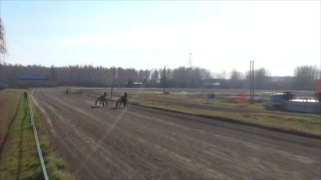 19.11.2024 - заезд 7 - 1600м.
чемпионат женщин-наездниц