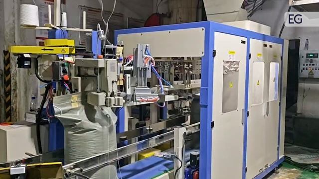 Автоматическая линия для фасовки и упаковки сыпучей продукции ZDB-600-Q15C