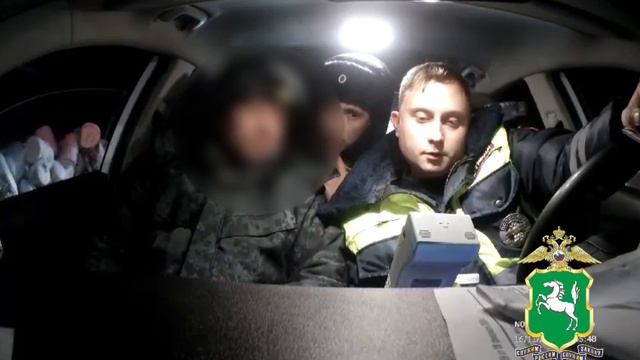 В Кривошеинском районе полицейскими возбуждено уголовное дело по факту управления жителем снегохода