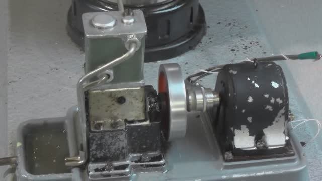 ПАРОВАЯ МАШИНА вырабатывает электричество, Steam engine