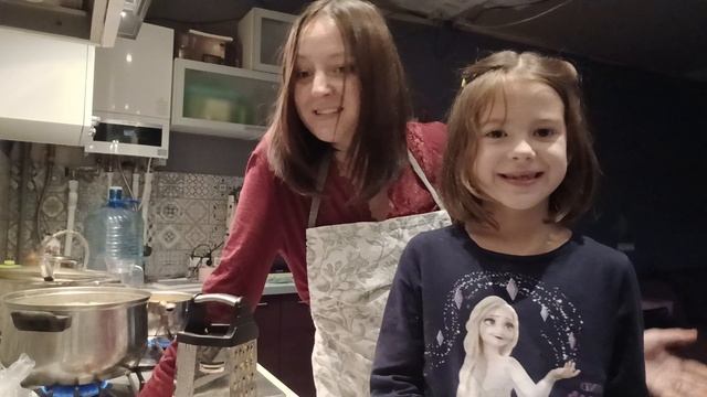 Правду не стоит народу искать.