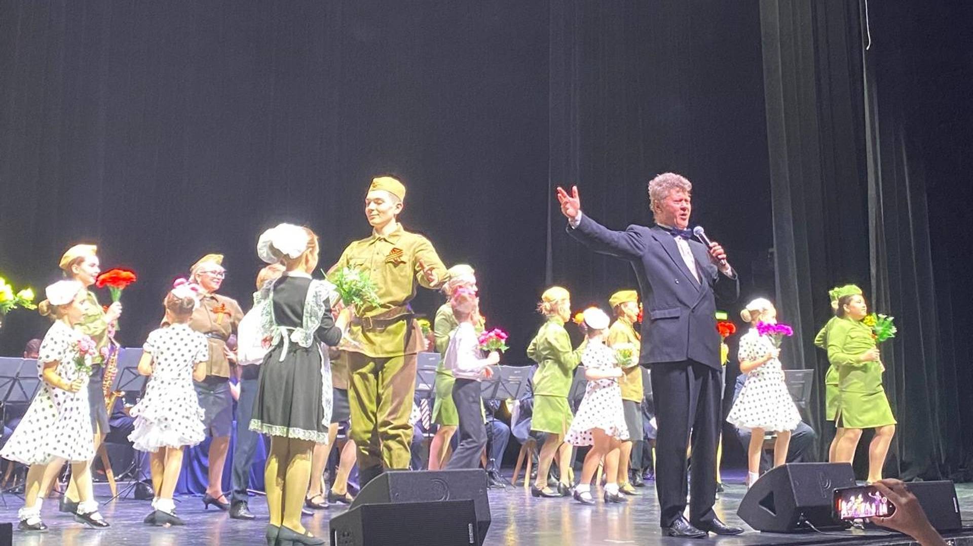 ДЕНЬ ПОБЕДЫ! Николай ГолоденкО Засл.арт РФ,профессор.