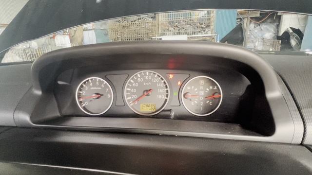 1523 NISSAN X-TRAIL NT30 QR20 2005 год.