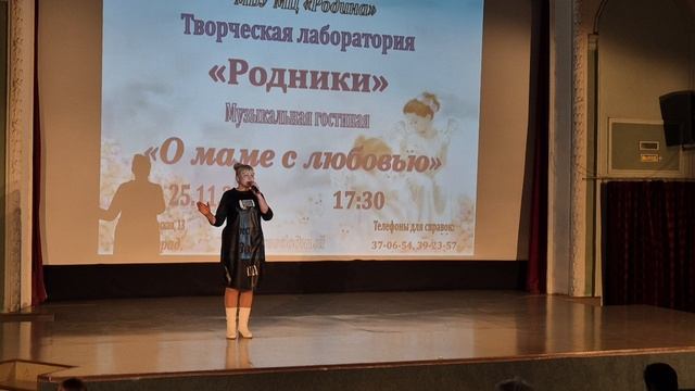 "Сколько нас таких красивых"-Татьяна Севрюткина