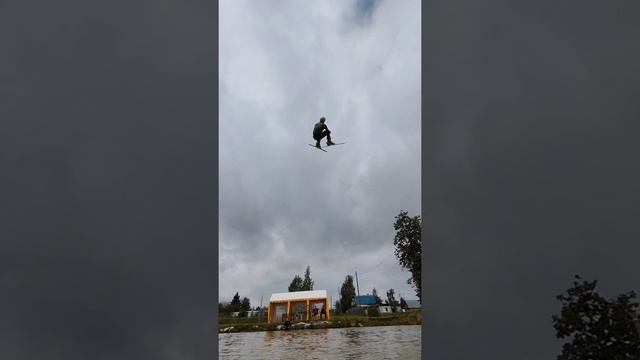 Можно и так, только по правилам пока нельзя!
Водный трамплин 2024г.
г. Чусовой