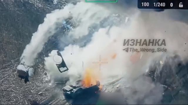🛫💥☠⚡Американская БМП "Bradley" разлетается в щепки  после точного поражения дроном.