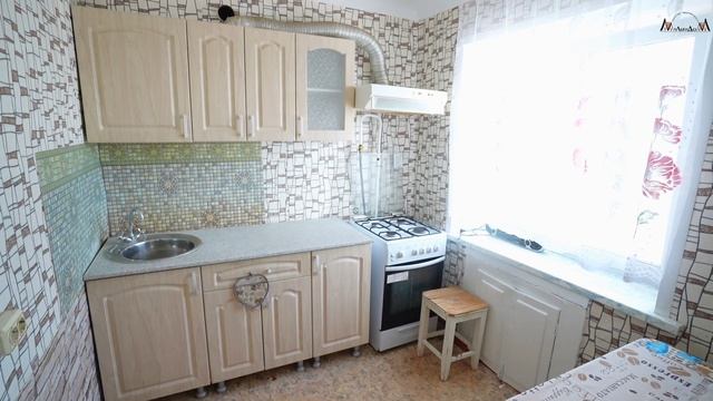 В продаже уютная двухкомнатная квартира в поселке Строителей