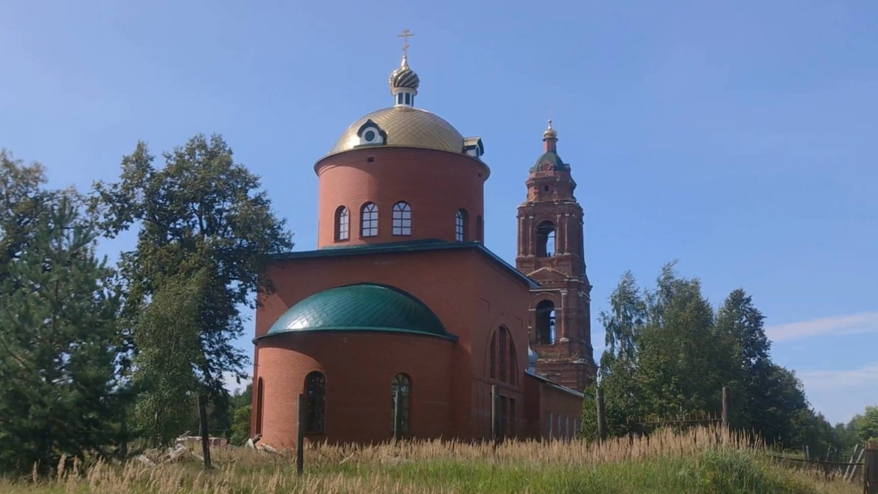 Церковь Троицы Живоначальной на Березовке.