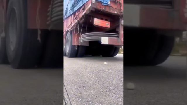 Яйцо, которое не раздавит тяжеленная фура. Такие вот дела... 🔥