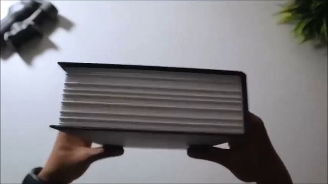 Сейф Книга.