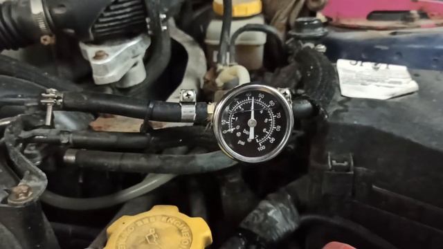 Давление насоса DW 65c - на холостых и с пережатой обраткой.
