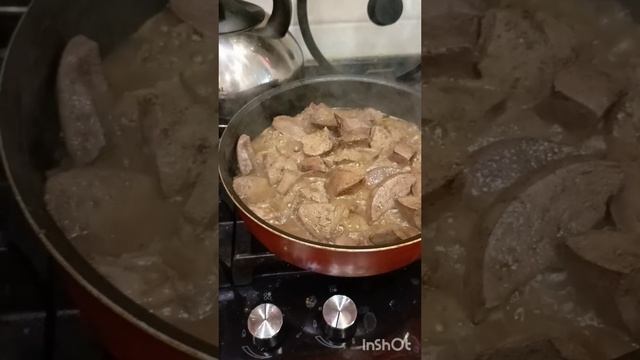 нежная печень с картофелем простой рецепт