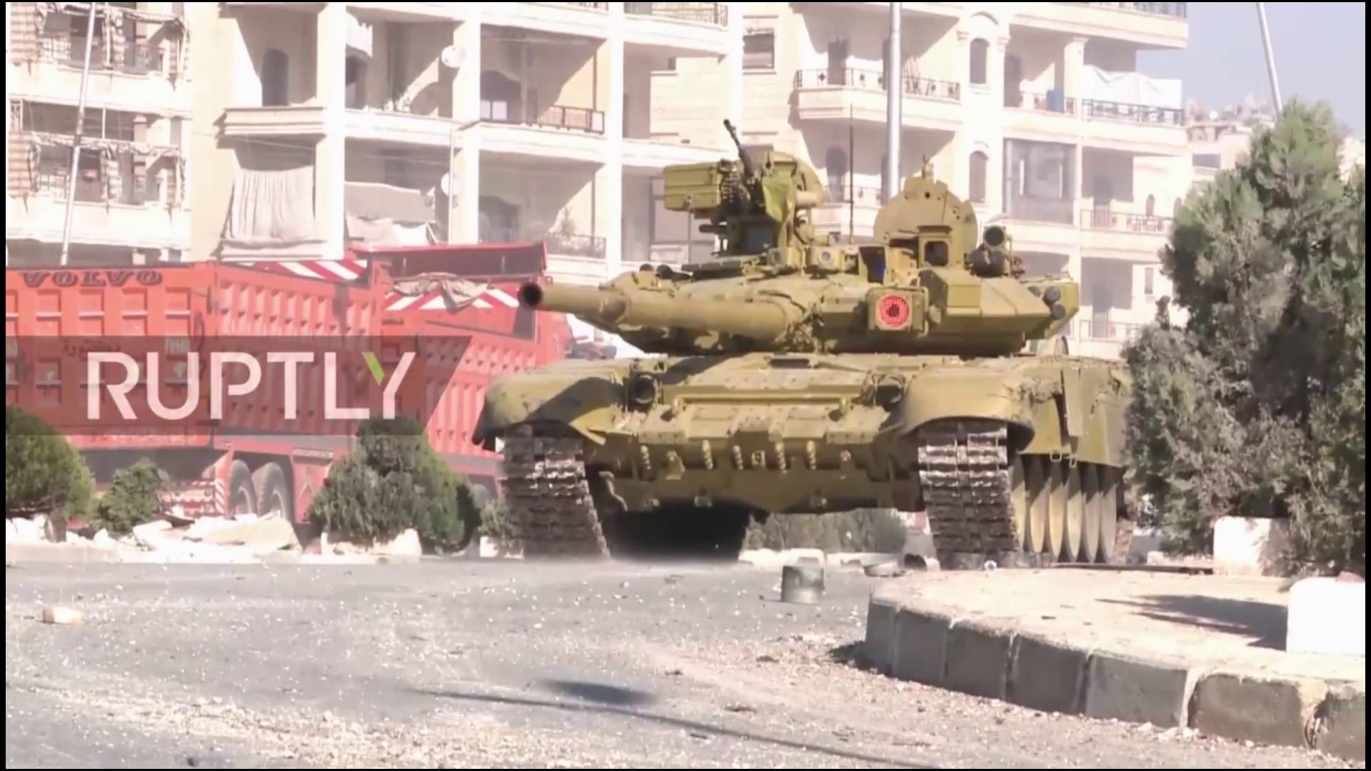 Основной боевой танк Т-90А в боях. Сирия, 2016 г.