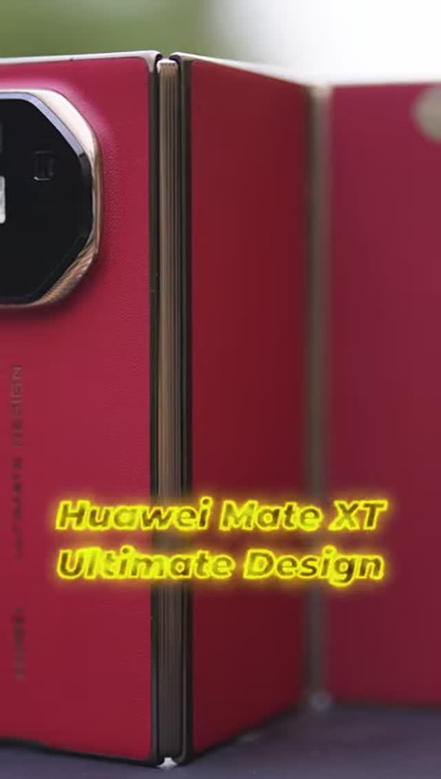 Первый в мире складной смартфон с тремя экранами Huawei Mate XT Ultimate 🤩
 #shorts #huaweimatext