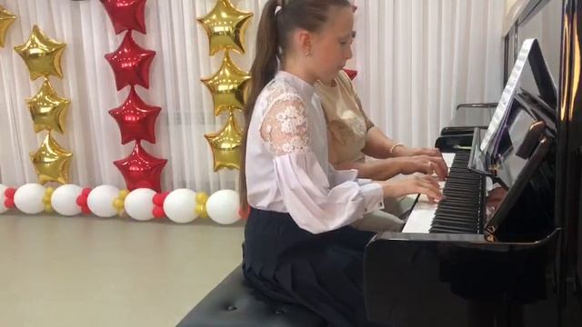 Курмакаева Алина и Айрапетян Марина Суреновна - И. Брамс "Венгерский танец № 6
