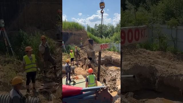 #КакНеСтоитДелать
Способ номер 2 по забиванию трубы 🏗
Взяли брусок потяжелее 🪨