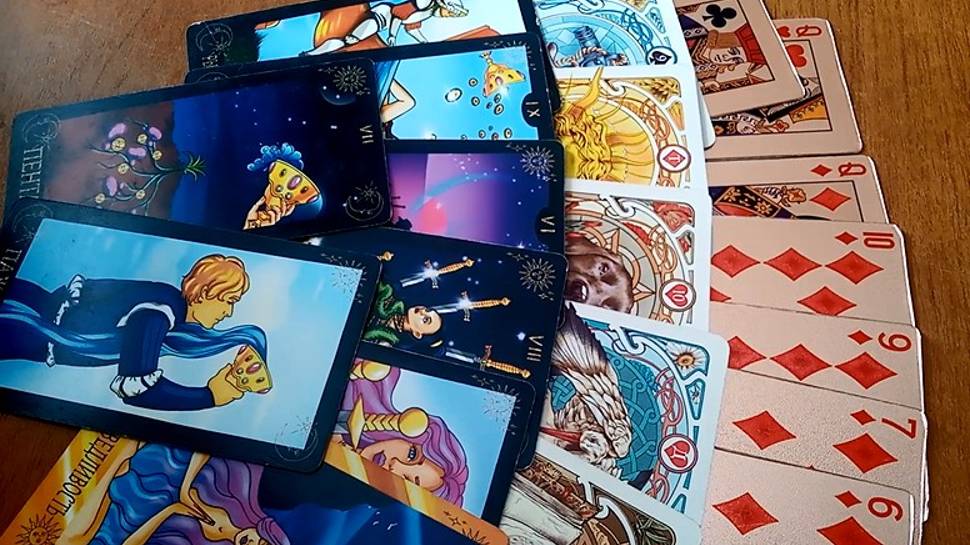 Гадание на ДЕКАБРЬ 2024 г для Червовой Дамы