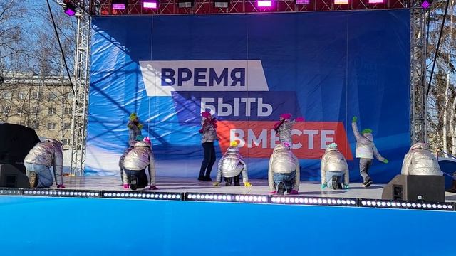 ДЭС Дельфин, Зажигаем, г.Ижевск, Центральная площадь, 17.03.2024