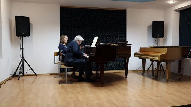 М Бурштин Строгая музыка