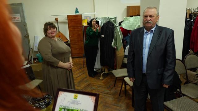 Поздравление Ю.В. Голдабина от Колоса.