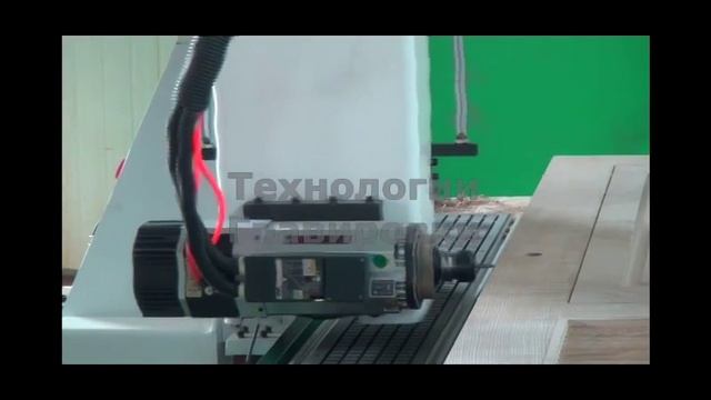 4-х осевой Фрезерный станок с ЧПУ для производства дверей | Технограв