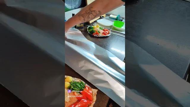 Лосось с овощами