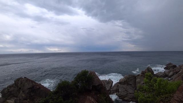 5 ч. Мы в Испании! Прогулка по береговой стене Льорета. Lioret de Mar. Catalonia.