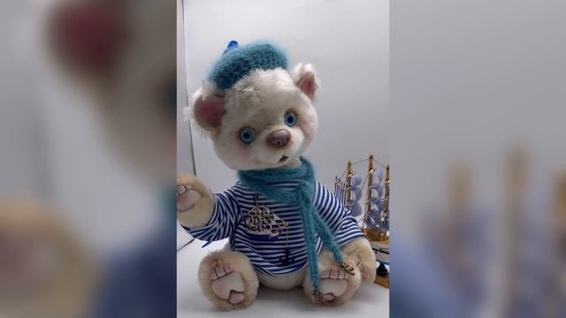 Коллекционный мишка: « Марсель».