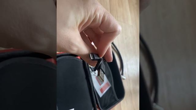Пусковое зарядное устройство для автомобиля 12v