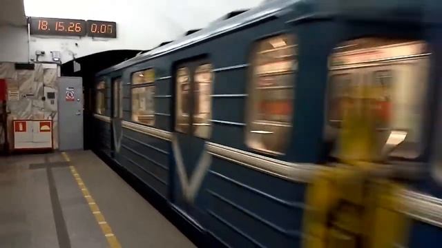Вагон отправление с Дыбенко