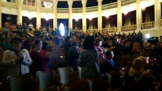 Аншлаг на пресс-конференции по увольнению директора Оперного театра Улан-Удэ