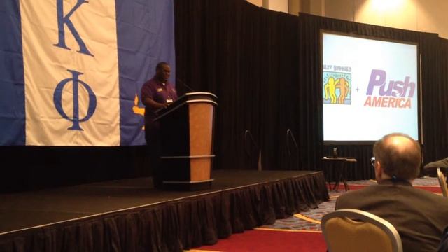 Stacy Powell gives speech to Pi Kappa Phi members and alumni