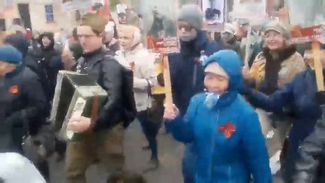 По Улан-Удэ прошел "Бессмертный полк"