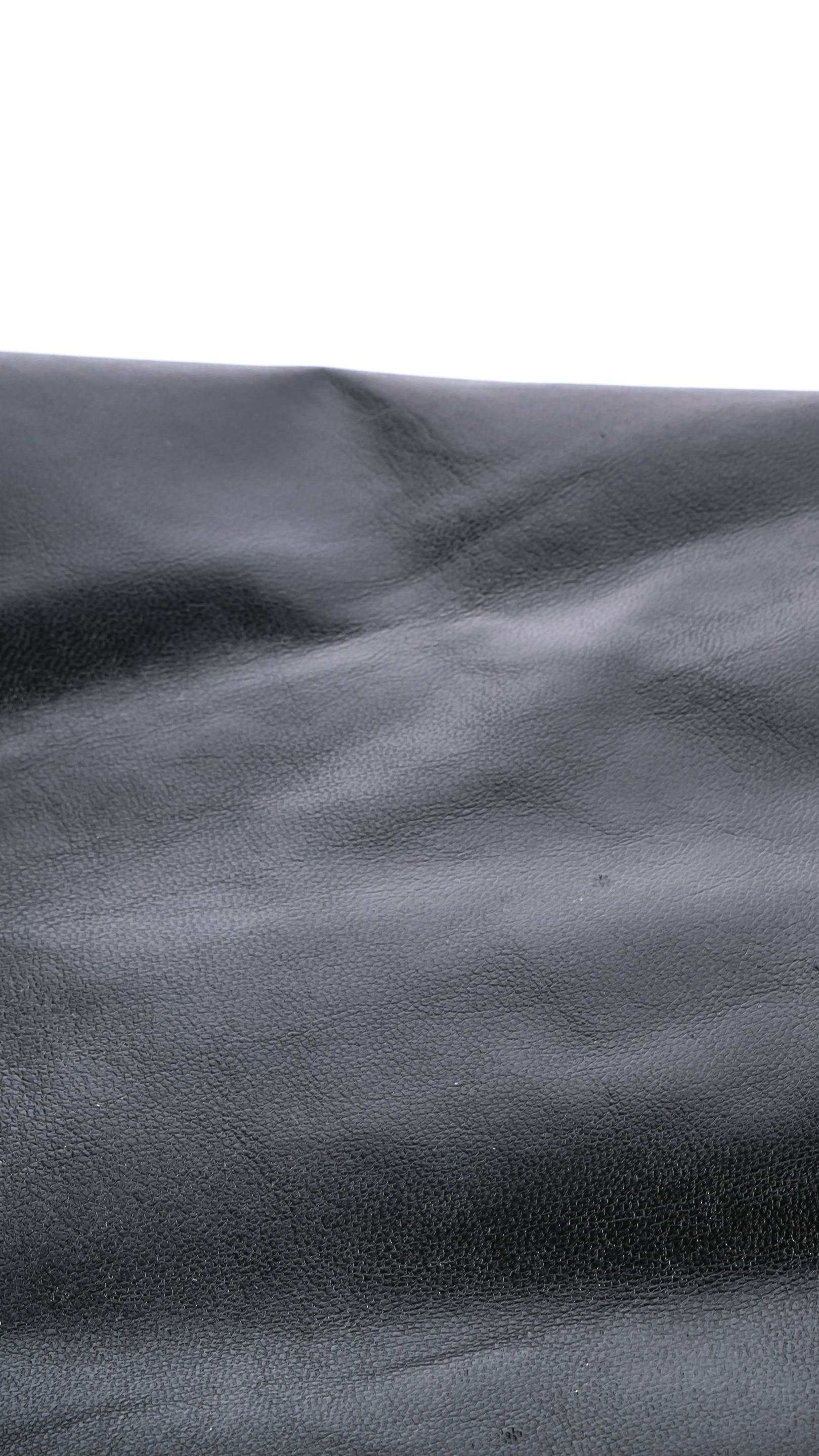 Кожа в шкурах