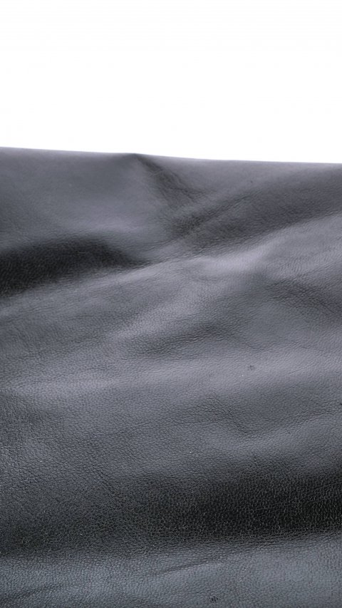 Кожа в шкурах