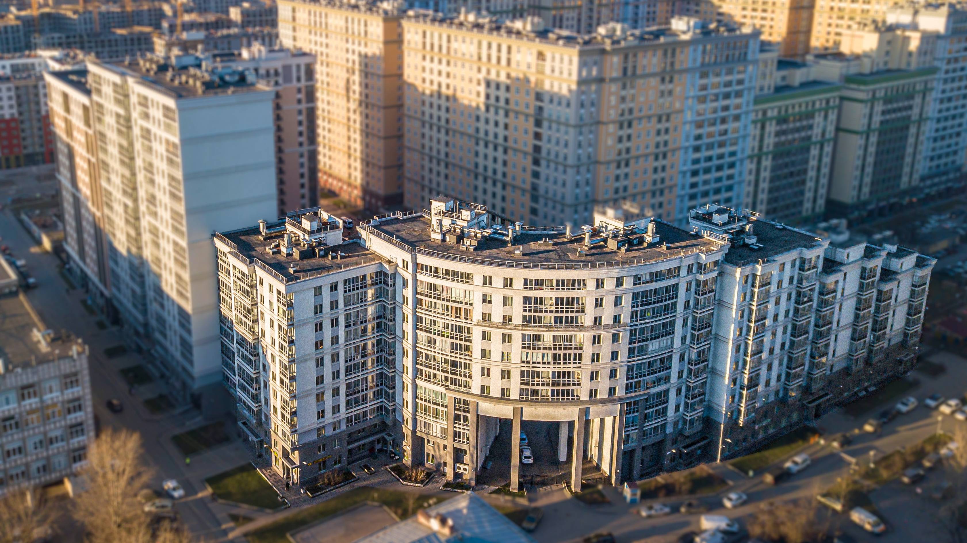 3ккв, 124 кв.м, Красуцкого ул,,  дом 3М
