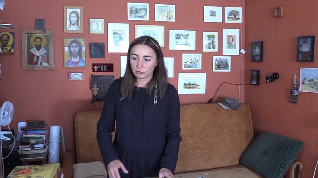 В мастерской художника-иконописца Аллы Павлусенко