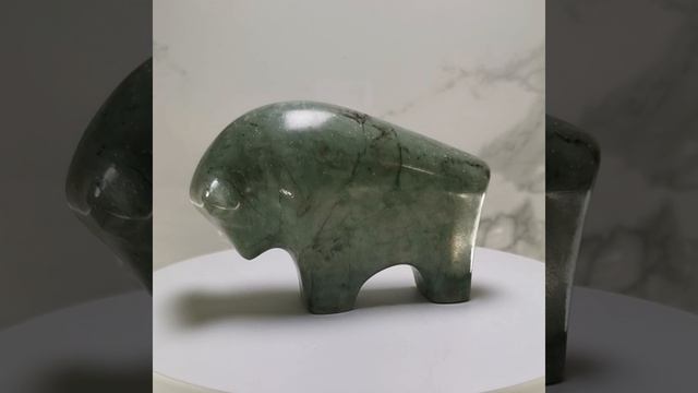 Marble bull