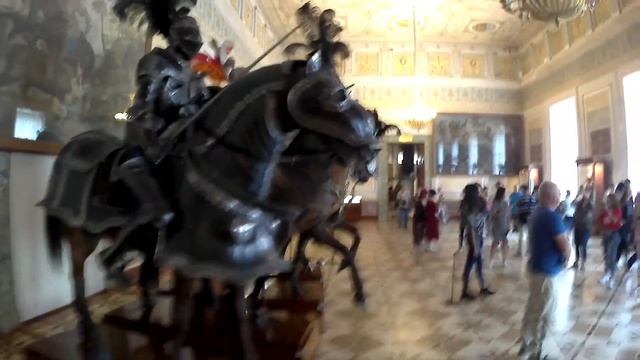 Эрмитаж. Средневековые рыцари