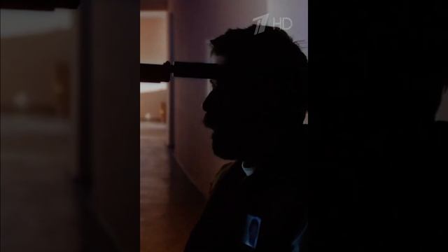 "Спокойно!..Третья бронированная дверь слева с кодовым замком!" Операция «С новым годом»