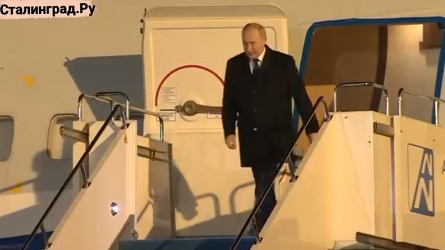 Путин в ходе визита в Казахстан встретился с Токаевым, они поучаствовали в написании картины