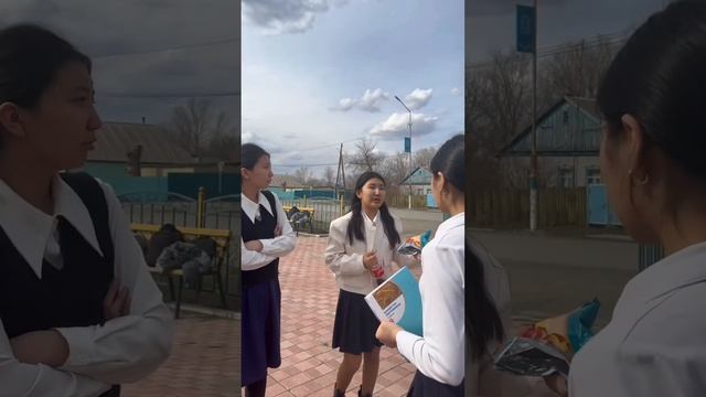 “Георгиевка орта мектебі” КММ 9”В” сынып оқушылары”Табиғатты аялайық”, “Экотеатр” номинациясы